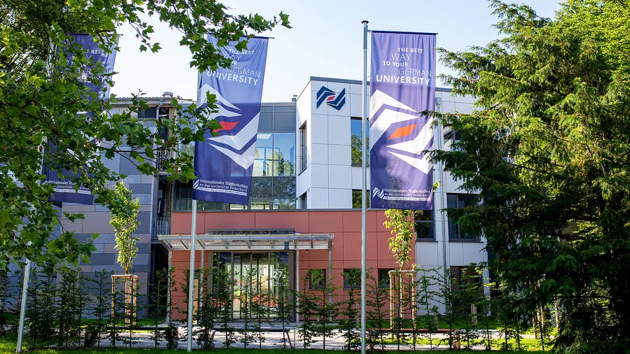 Studienkolleg Paderborn campus