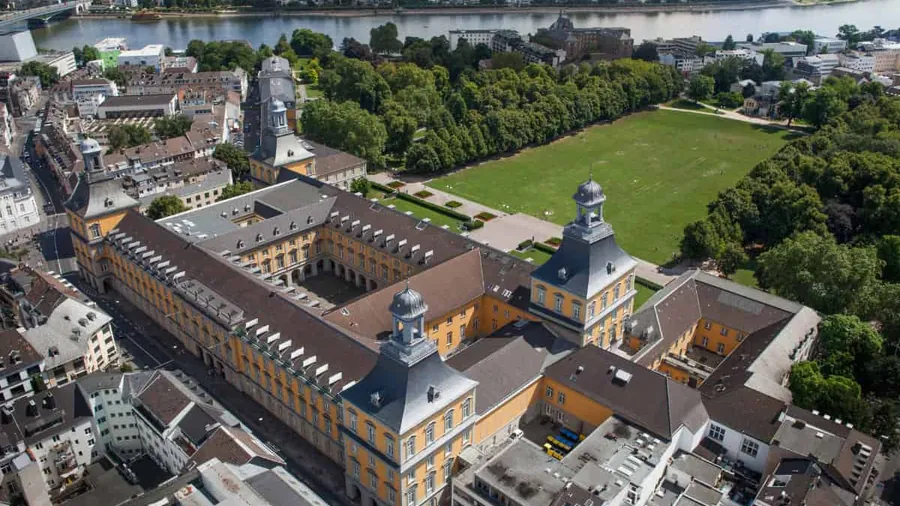 Rheinisches Studienkolleg campus